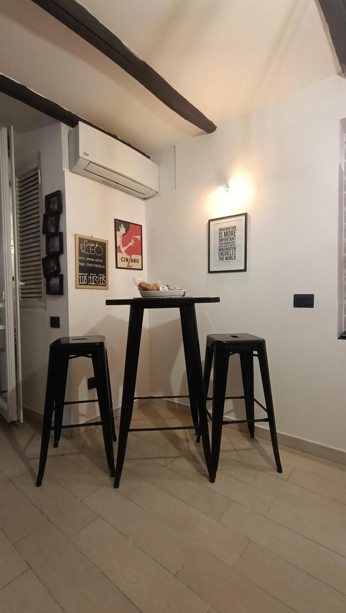 La Casa Di Leo Apartment Naples Exterior photo